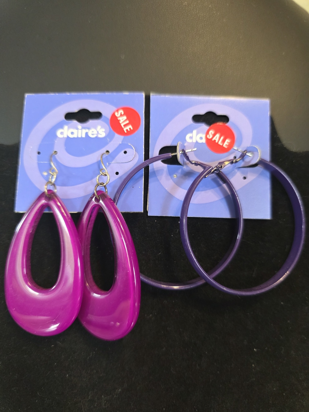 #289 Claire's Bright Fuchsia Teardrop & Deep Purple Hoop Earring Set